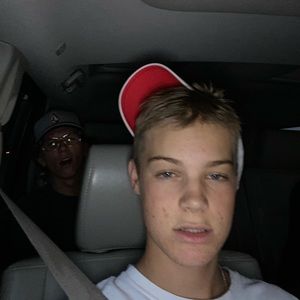 Meet your Posher, Sam